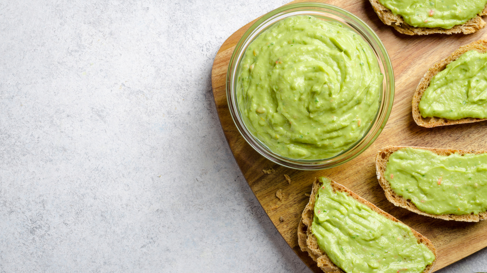 Avocado Spread vs. Guacamole: Know the Difference